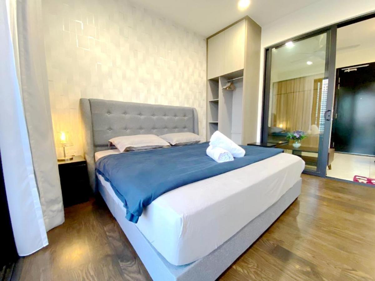 Almas Suites Puteri Harbour Nusajaya  Esterno foto