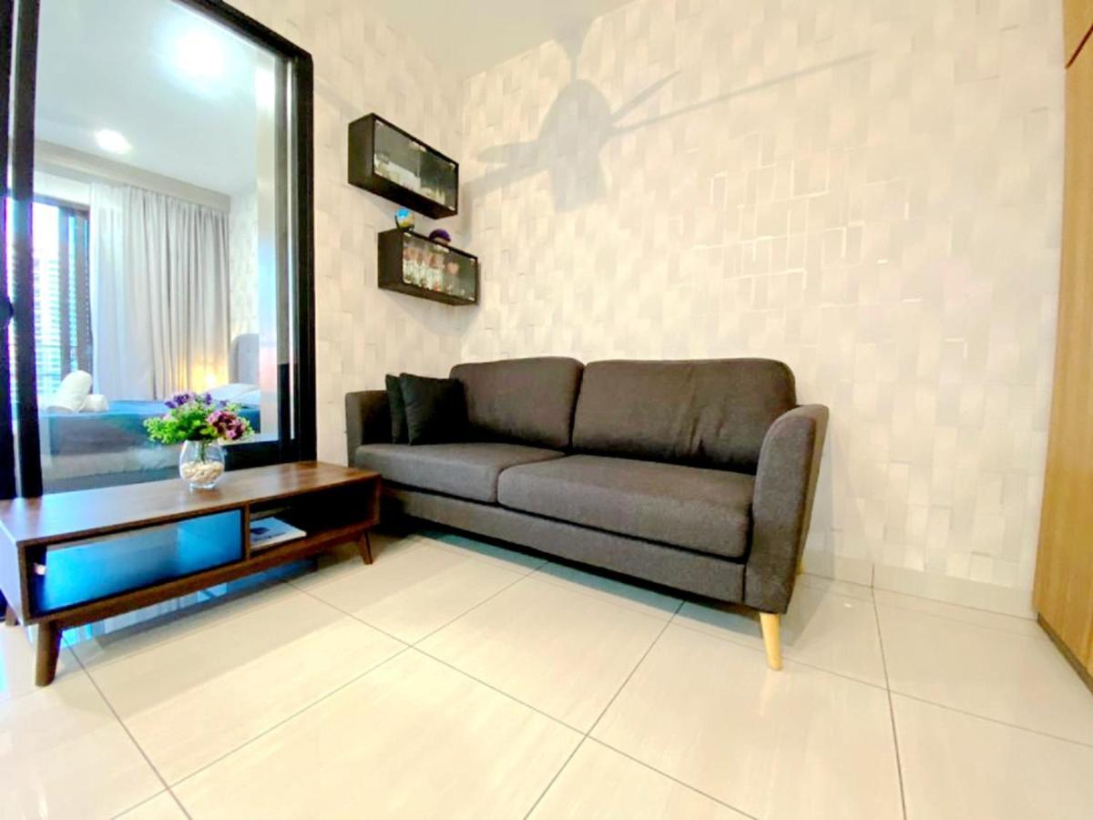 Almas Suites Puteri Harbour Nusajaya  Esterno foto